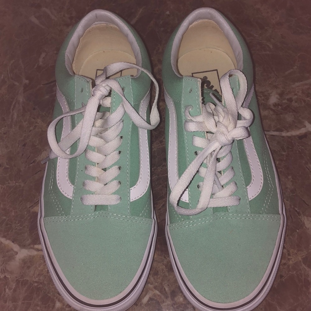 Green vans size 8